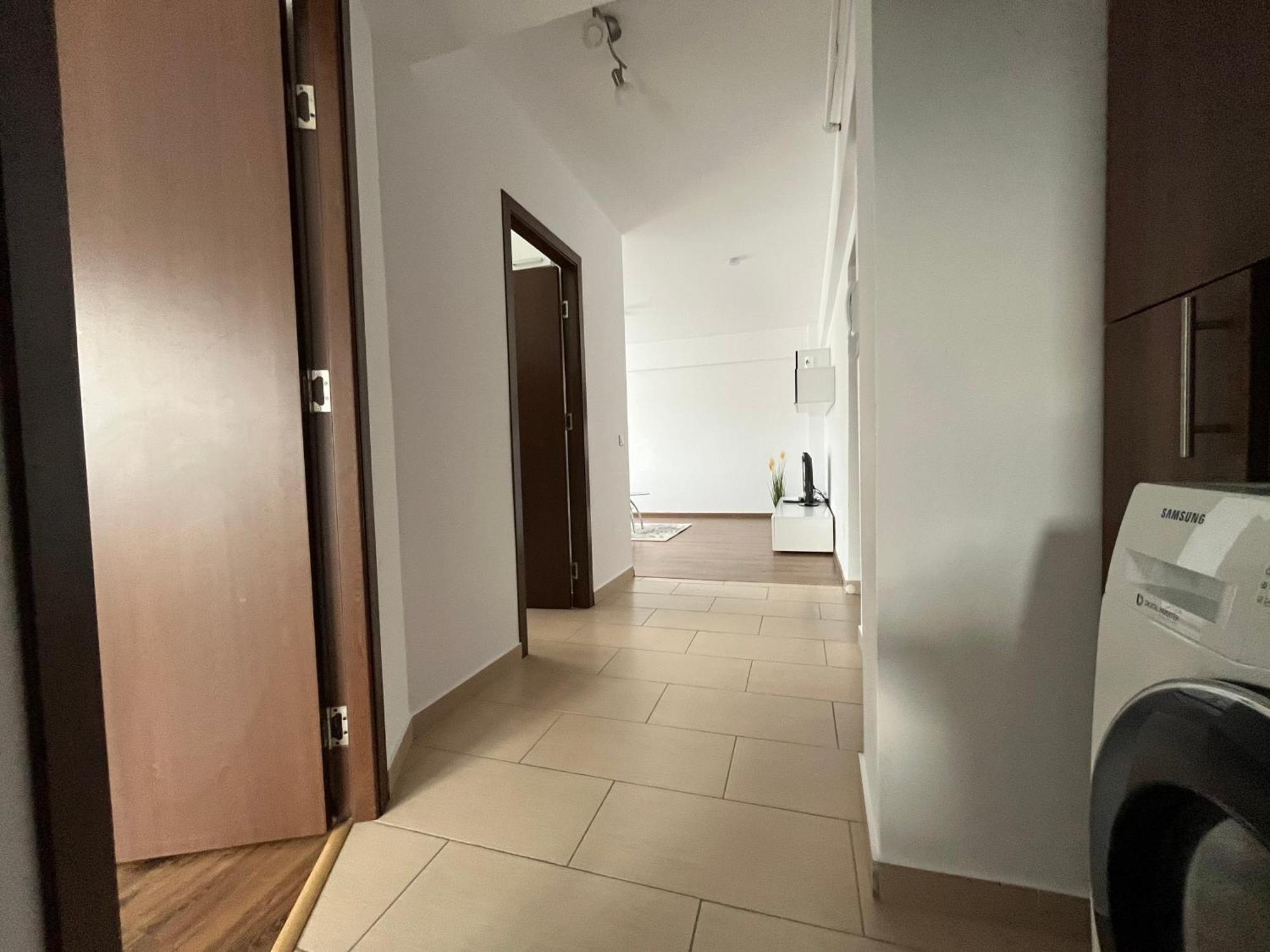 Green Apartaments Zărneşti 外观 照片